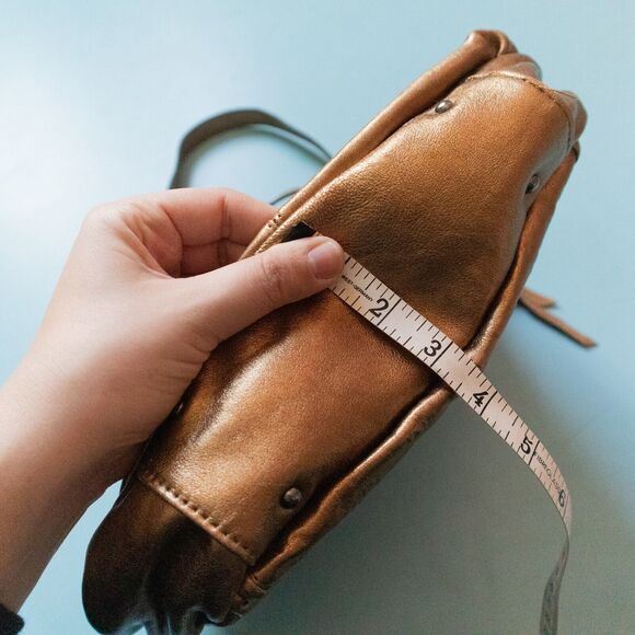 Aimee Kestenberg Bali Crossbody Gold Bronze Metallic Foldover Zip Medium Purse - Picture 9 of 9